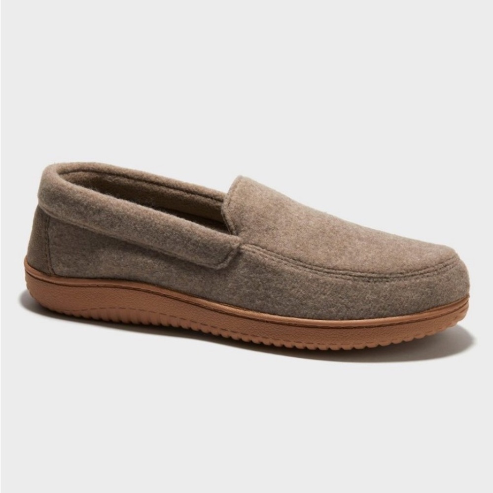 Dluxe by Dearfoams men’s slippers nwt